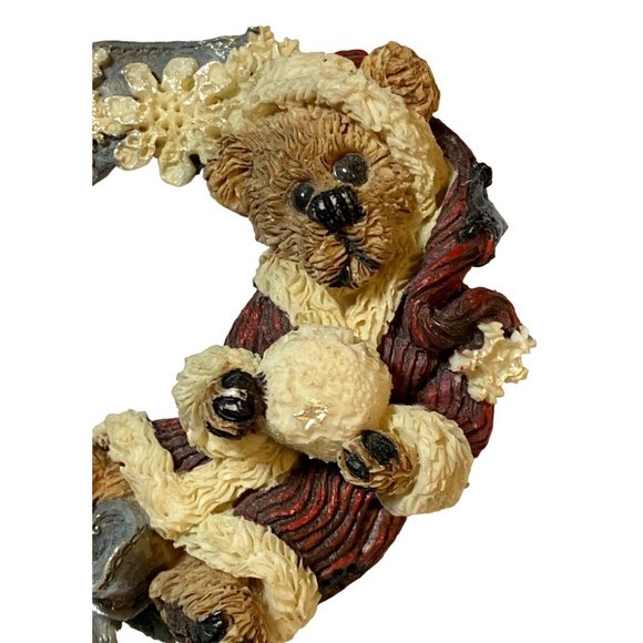 Boyd's Bears Folkwear Santa Bear with Snowball Pin Brooch Vintage 1990's - Picture 7 of 7